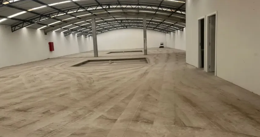 Laje comercial moderna para alugar no pinheirinho dentro do primeiro open mall de curitiba - 900m²