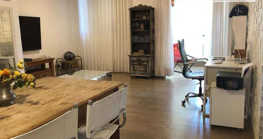 Apartamento com 2 dormitórios à venda, 82 m² por R$ 750.000 - Centro