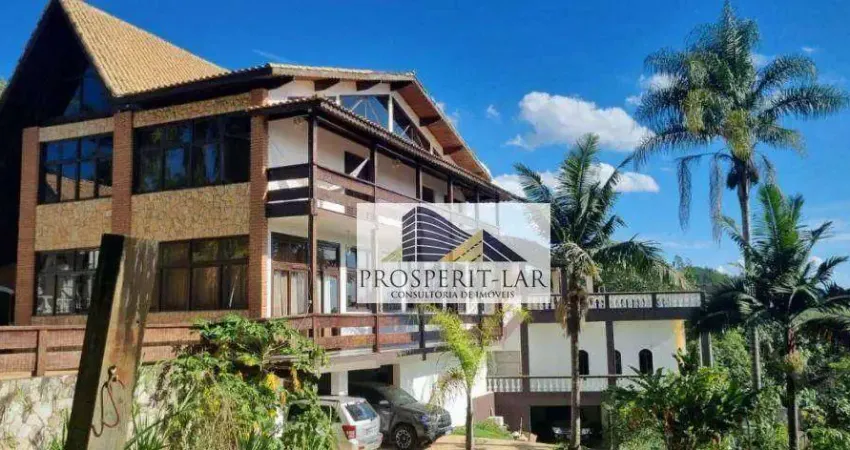 Casa de Alto Padrão com Lazer Completo e Área Verde em Terreno de 2000m², 1100 m² por R$ 2.600.000 - Rio Acima - Mairiporã/SP