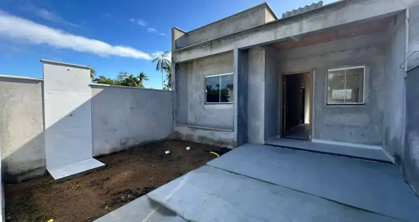 0747 - casa geminada com 2 dormitórios - 450m da lagoa | costeira - bbs/sc