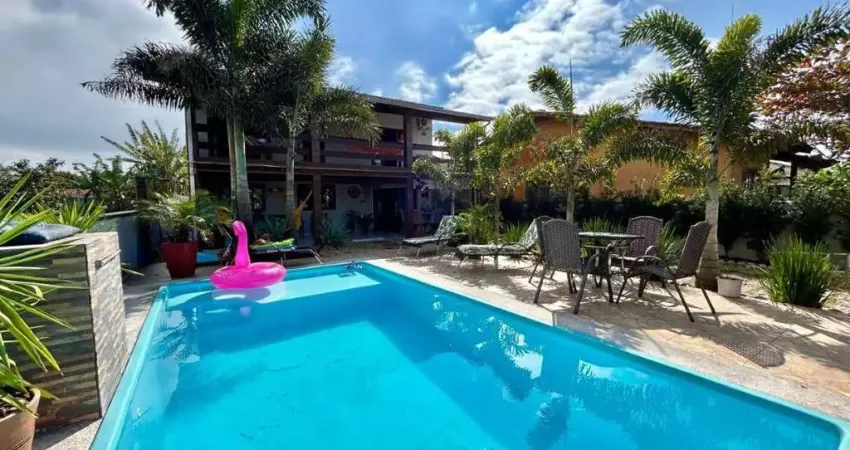 0929 - casa alto padrão com 3 dormitórios e piscina - 160m do mar|salinas