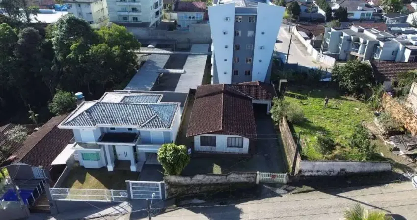 2005 - casa mista com 3 dormitórios - próx. ao terminal sul | floresta