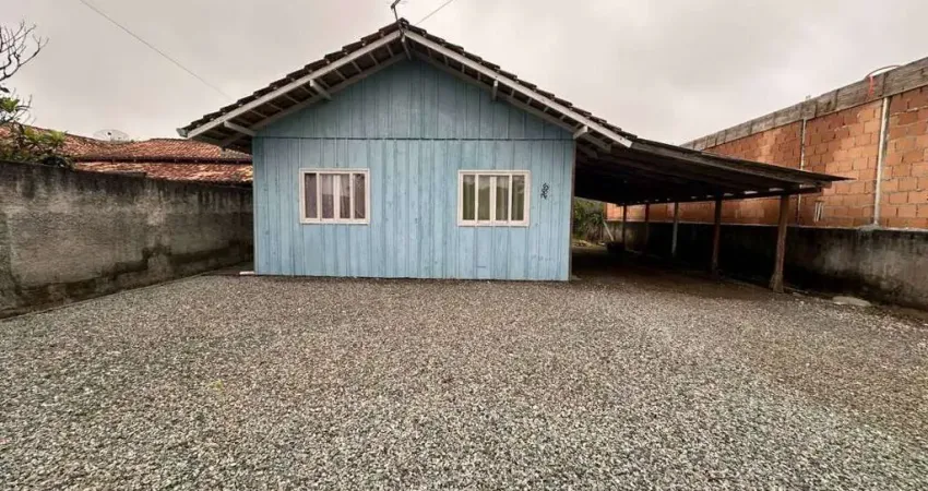 2042 - casa mista com 2 dormitórios ótimo custo beneficio|costeira - bbs/sc