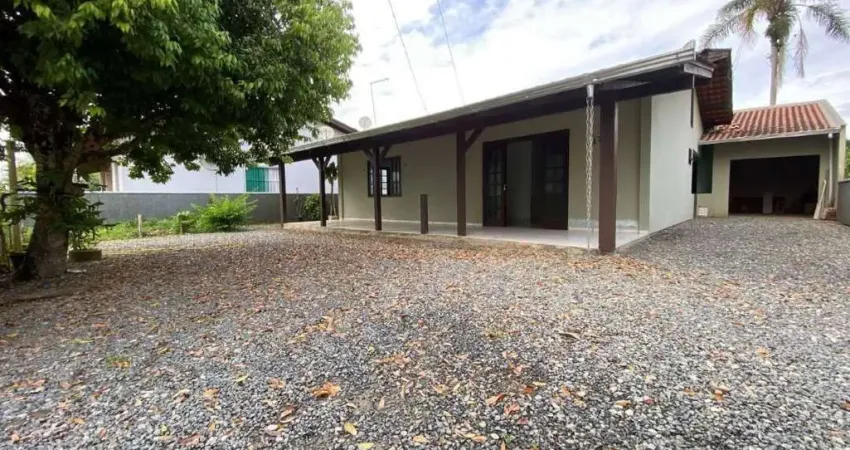 2062 - casa com 4 dormitórios - próx ao pa 24hrs | centro - bbs/sc