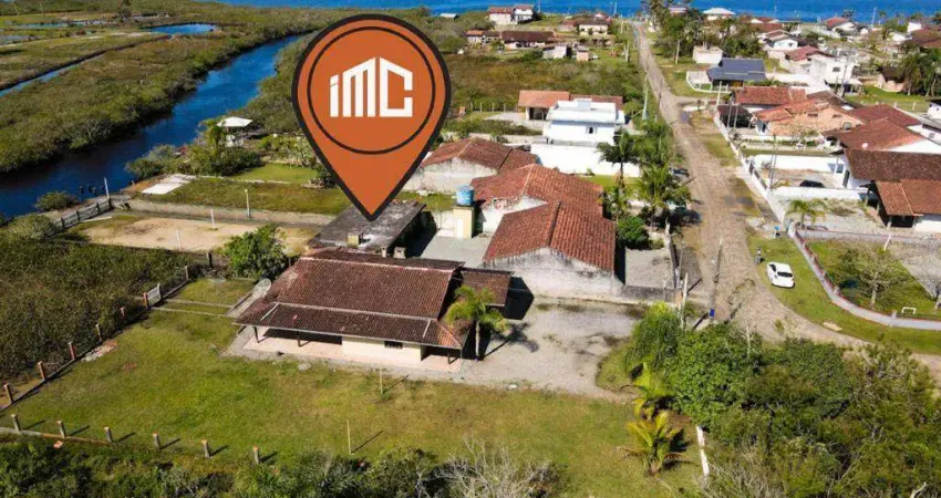 0322 - casa com terreno de 720,00m² de fundos p/ o rio | pinheiro - bbs