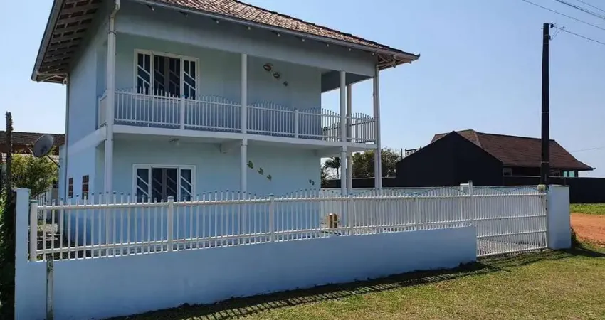 0324 - sobrado com vista para lagoa l pinheiros - bal. barra do sul