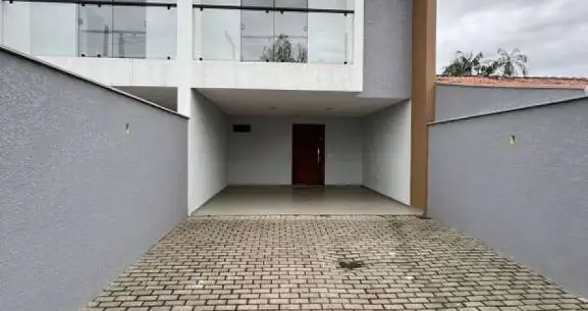 0456 - sobrado moderno com 3 dormitórios - 100m da lagoa | costeira - bbs