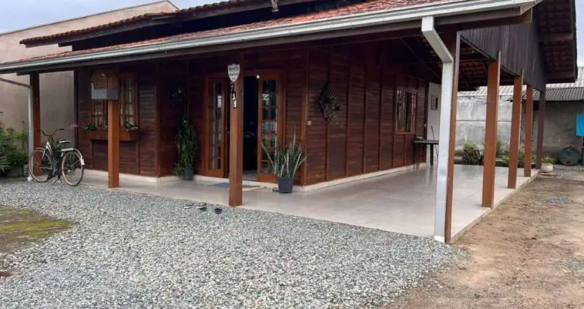 0458 - casa mista com 3 dormitórios - 100% mobiliada l salinas - bbs