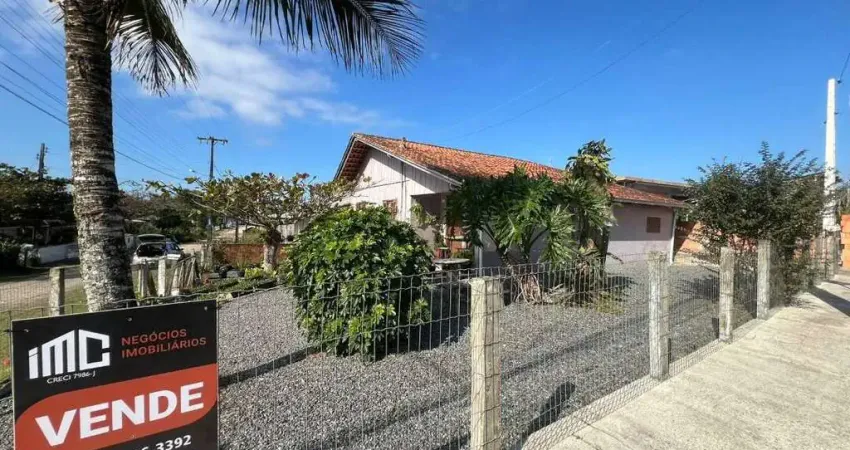 0571 - casa mista com 4 dormitórios - 220m da lagoa | pinheiros - bbs