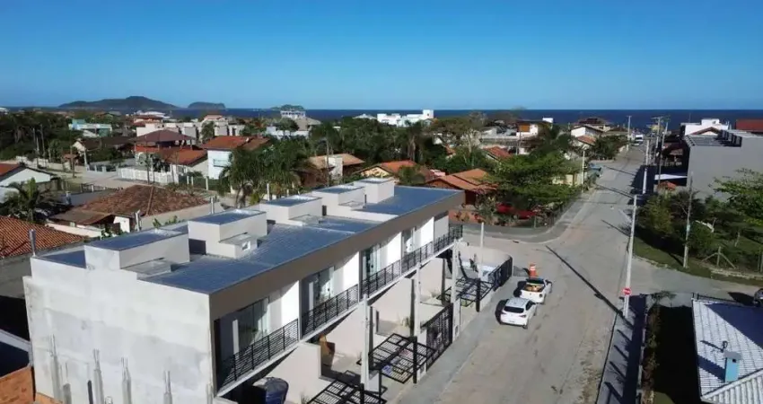 0677 - sobrado moderno com 3 dormitórios - 200m do mar l salinas - bbs