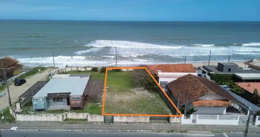 2143 - terreno frente mar (pé na areia) | salinas - bal. barra do sul/sc