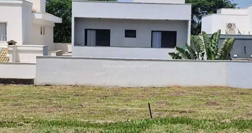 Lote à venda com 300,00 m² no condomínio estancia dos ipês, em uberaba