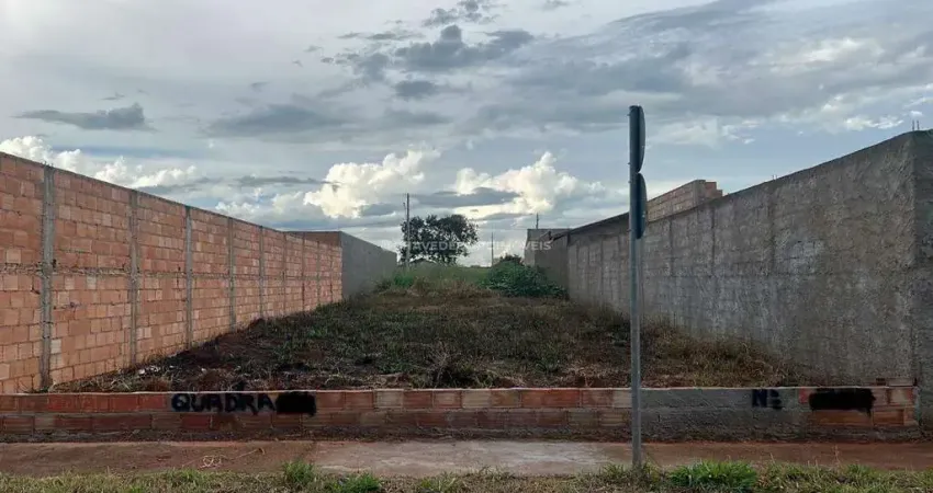 Terreno à venda no Parque das Laranjeiras, Uberaba 