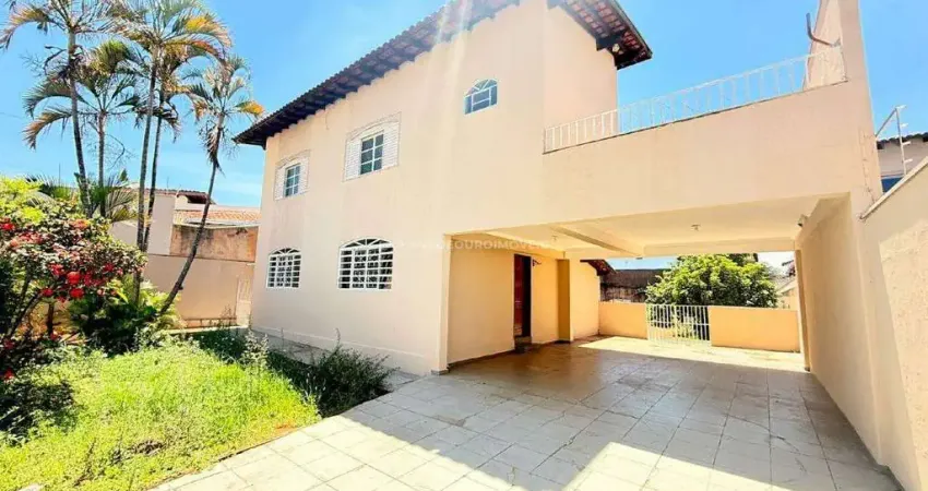 Casa com 4 quartos à venda no Parque do Mirante, Uberaba