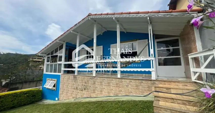 Casa com 3 quartos à venda na Rua Goitacases, Jardim Meudon, Teresópolis