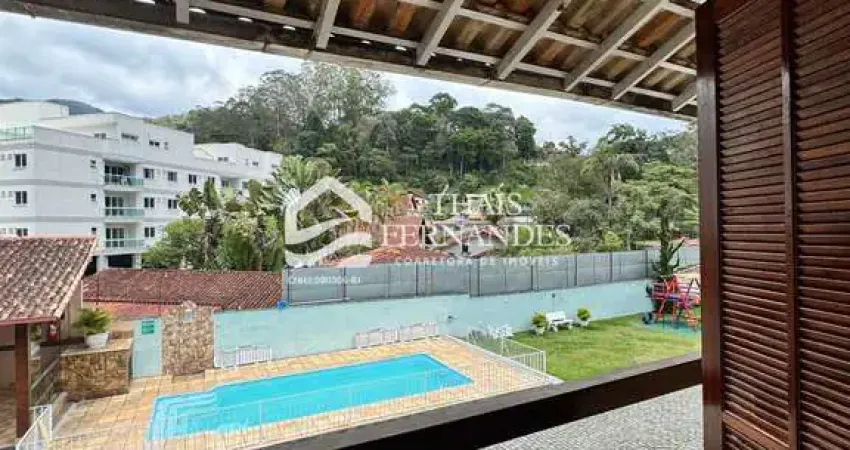 Casa em condomínio fechado com 3 quartos à venda na Rua Oscar José da Silva, Pimenteiras, Teresópolis