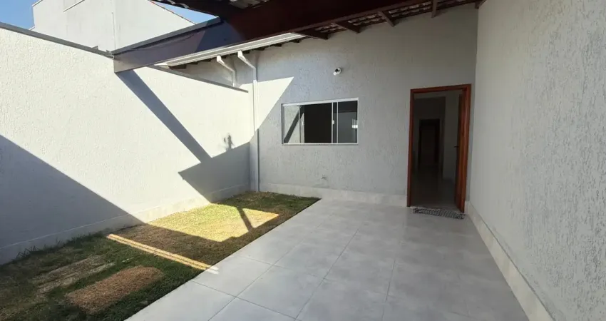 Casa com 2 quartos à venda na Avenida Coronel Armando Rubens Storino, 70, Parque Real, Pouso Alegre