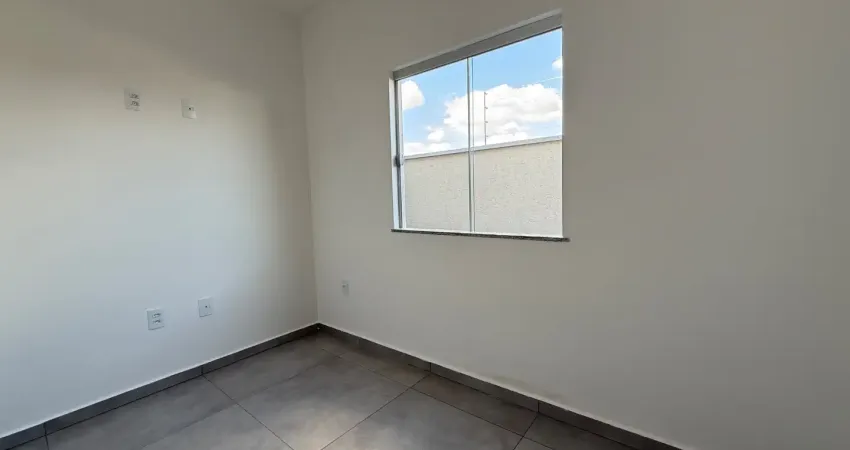 Casa com 3 quartos à venda na Rua Antônio Leone, 80, Parque Real, Pouso Alegre