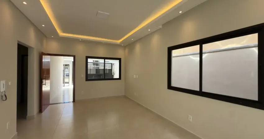 Casa com 3 quartos à venda na Avenida Domingos Faria Machado, 10, Residencial Monte Carlo, Pouso Alegre