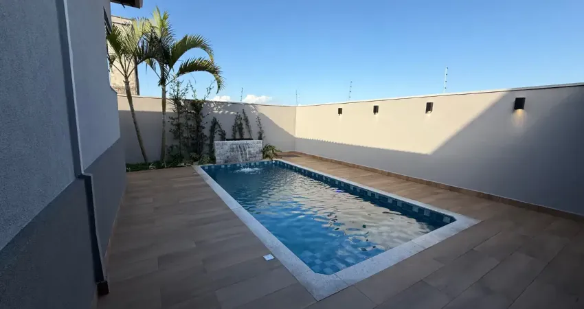 Casa com 3 quartos à venda no Centro, Pouso Alegre 