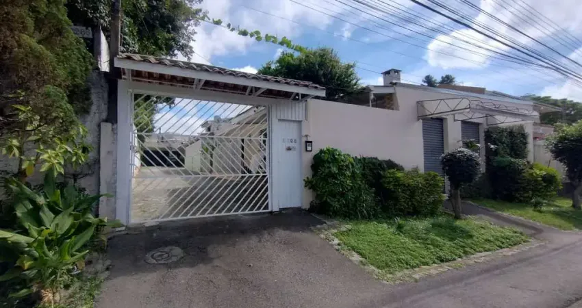 Casa com 4 quartos à venda na Rua Desembargador Antônio de Paula, 2256, Boqueirão, Curitiba