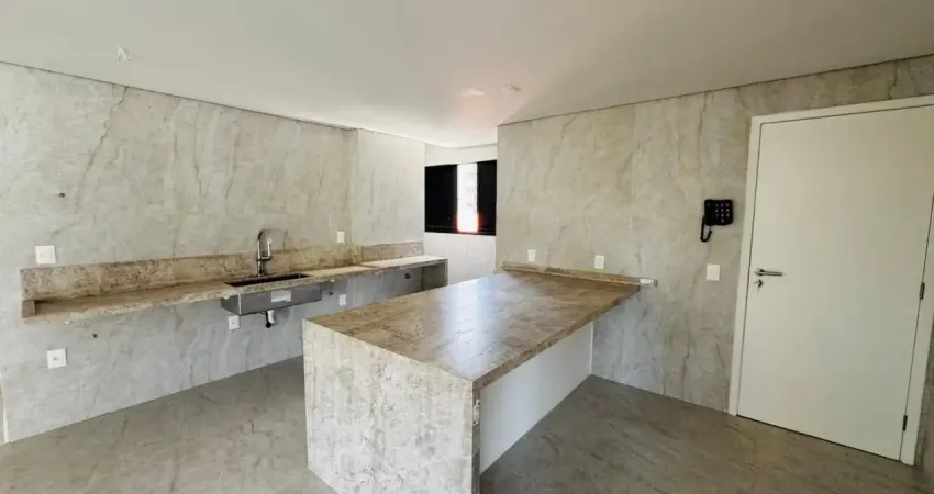 Luxuoso apartamento de 225m², 4 suítes e 4 vagas no meireles!