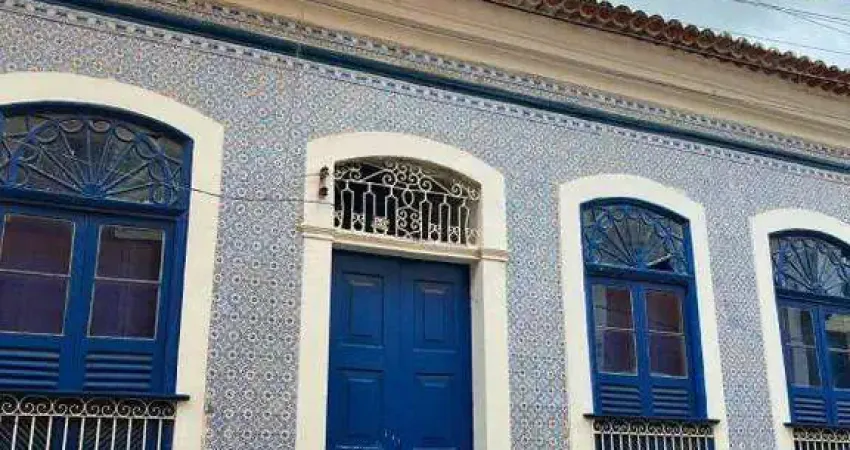 Casa com 3 quartos para alugar na Rua da Saavedra, Centro, São Luís