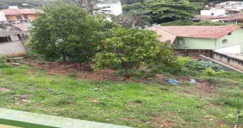 Terreno em condomínio fechado à venda na Rua Augusto Souza Coutinho, Álvaro Camargos, Belo Horizonte
