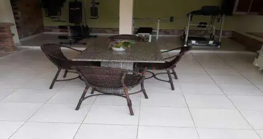 Casa com 4 quartos à venda na Rua Augusto Souza Coutinho, Álvaro Camargos, Belo Horizonte