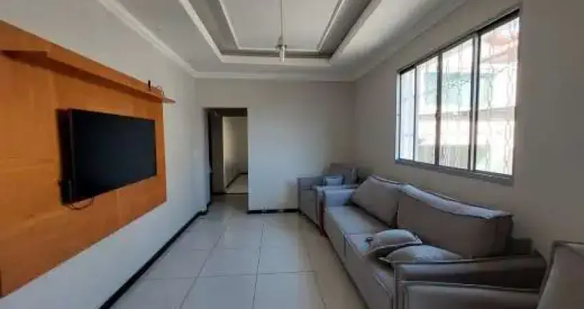 Casa com 3 quartos à venda na Rua Mesquita, Carlos Prates, Belo Horizonte