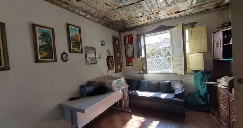 Casa com 3 quartos à venda na Rua Manhumirim, Caiçaras, Belo Horizonte