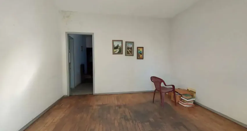 Casa com 2 quartos à venda na Rua Guaíra, Caiçaras, Belo Horizonte