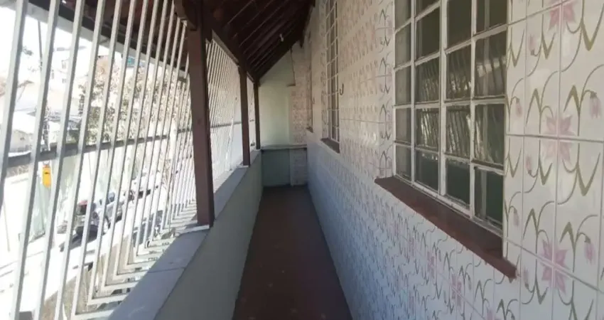 Apartamento com 3 quartos para alugar na Rua Tuiuti, Padre Eustáquio, Belo Horizonte