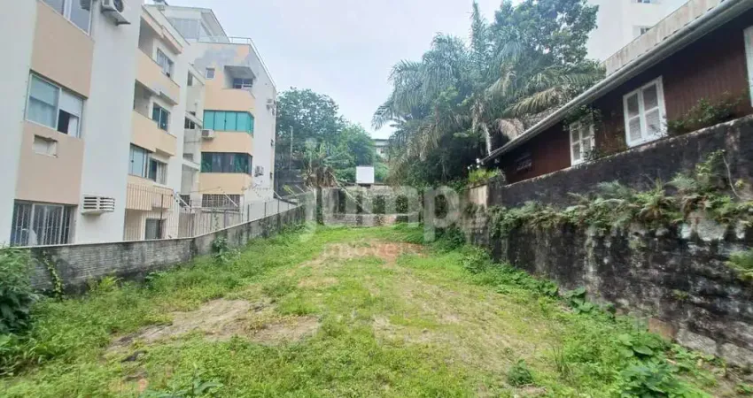 Terreno de 710m² - coqueiros, florianópolis - possível de compor com outros lotes p/ empreendimento