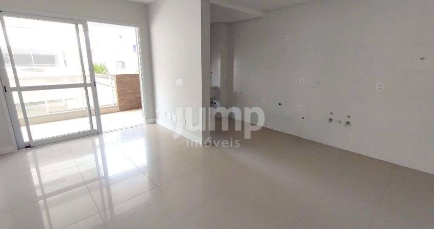 Maria Augusta Home Design - Condomínio novo / Aptº 2 suites, lavabo e cozinha americana, 107 m² no Itacorubi