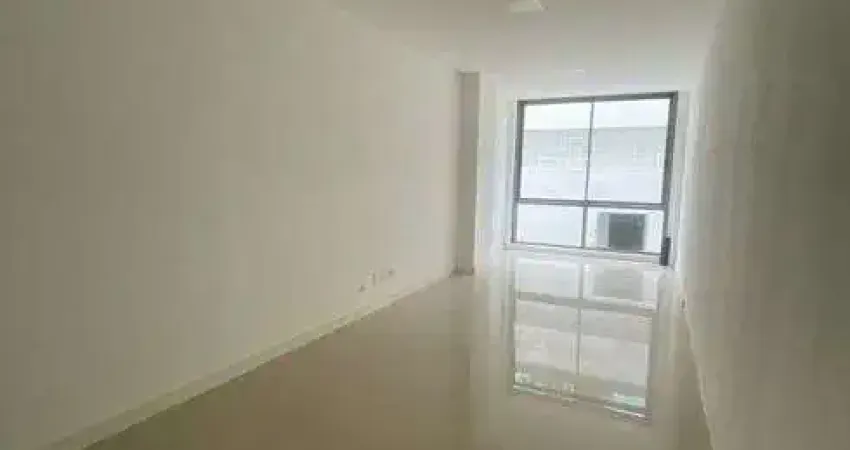 Centro comercial para aluguel e venda com 25 metros quadrados