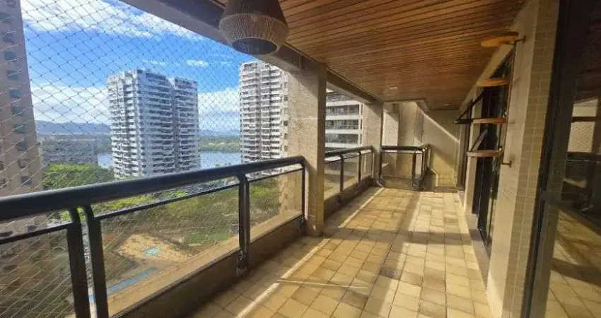 Apartamento disponível com 03 quartos e 01 suíte no condomínio queen elizabeth - rio de janeiro