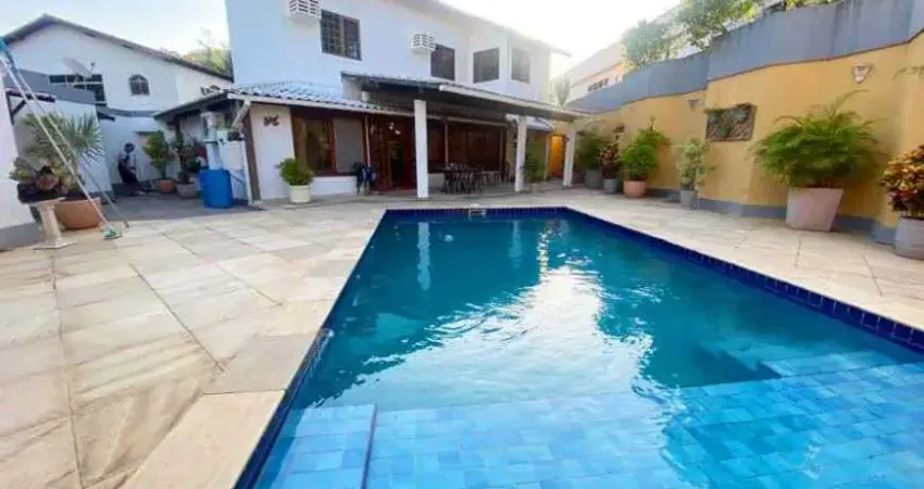 Casa de condomínio para venda tem 612 metros quadrados com 4 quartos em anil - rio de janeiro - rj