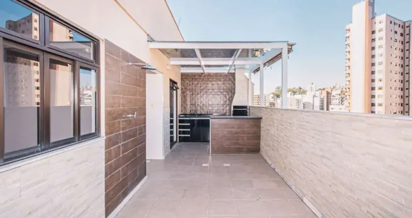 Duplex com vista livre e espaço gourmet no alto dos passos para venda