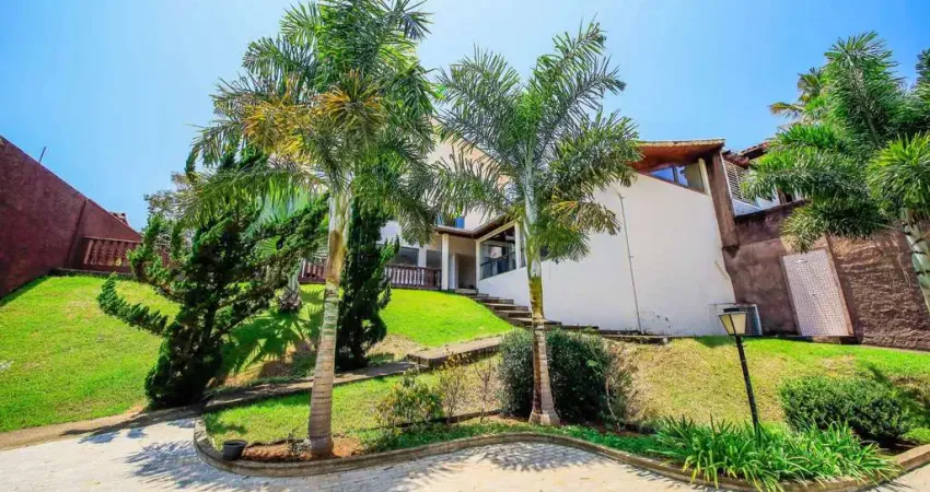 Conforto, lazer e exclusividade reunidos em uma só casa para venda