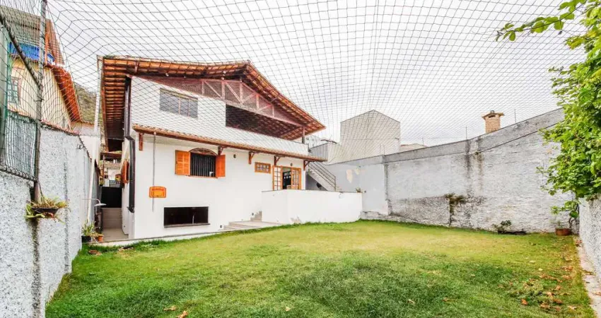 Casa com 4 quartos, espaço gourmet e quintal no são mateus para venda