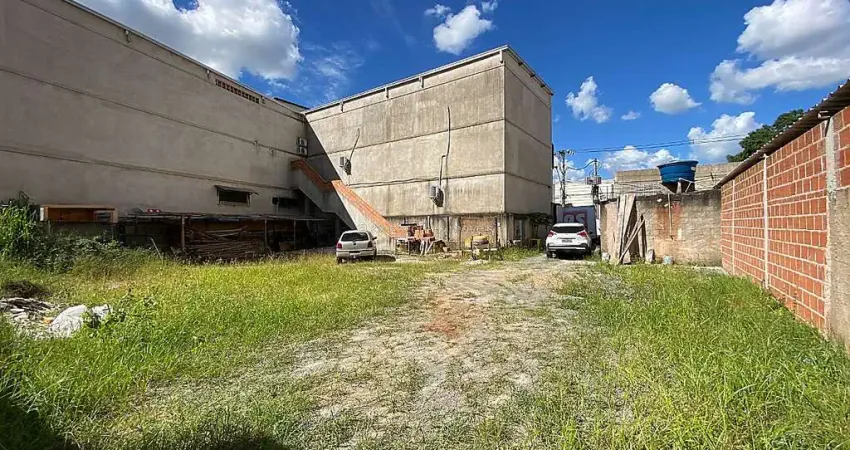 Terreno à venda na Rua Professora Noêmia Mendonça, 40, Teixeiras, Juiz de Fora