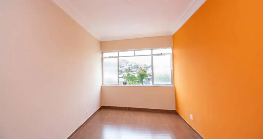 Apartamento com 3 quartos para alugar na Avenida Barão do Rio Branco, 1300, Centro, Juiz de Fora
