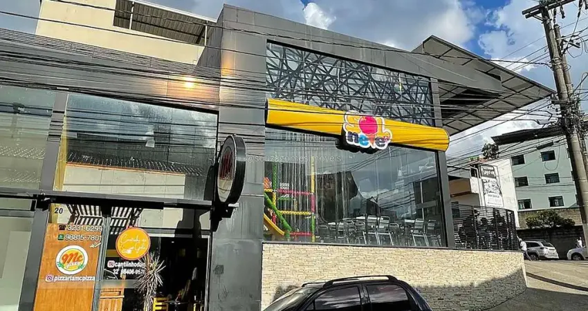 Ponto comercial à venda na Rua Orestes Fabiano Alves, 20, São Pedro, Juiz de Fora