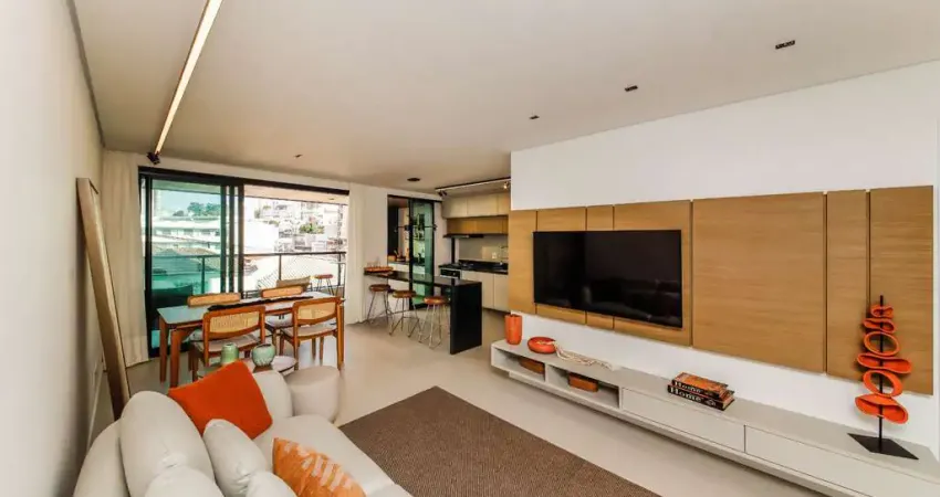 Unidade decorada disponível para venda com 3 quartos com suíte, varanda gourmet e 2 vagas no alto dos passos