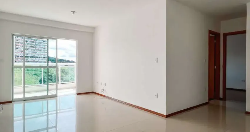 Apartamento com 2 quartos, suíte e bela vista livre para venda