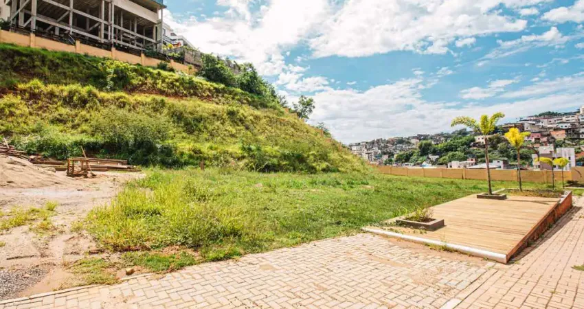 Terreno em condomínio fechado à venda na Rua Pétala Misteriosa, SN, Estrela Sul, Juiz de Fora