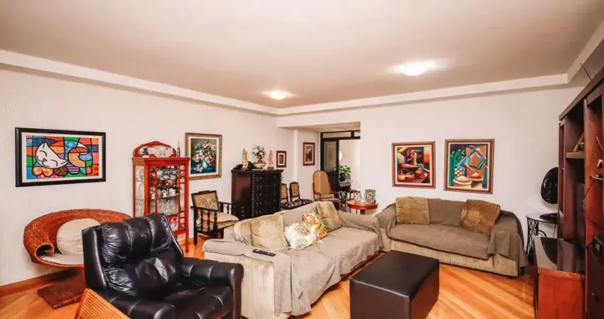 A exclusividade de 1 por andar e a praticidade de estar perto do centro para venda