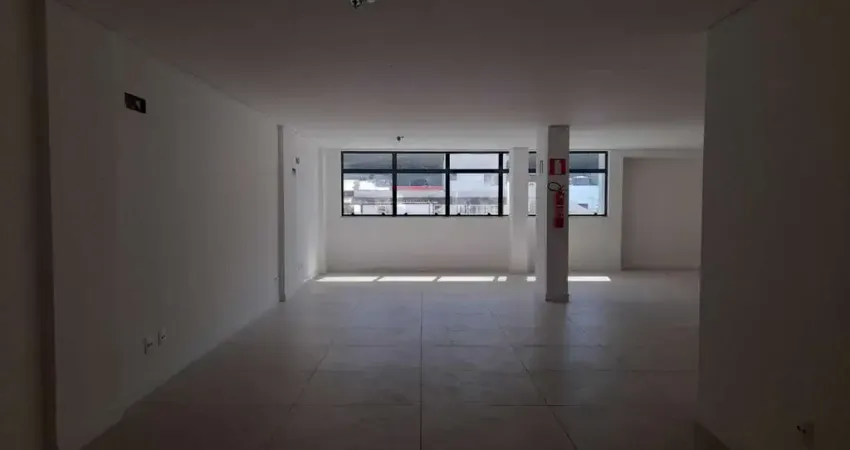 Sala comercial para alugar na Rua Chanceler Oswaldo Aranha, 342, São Mateus, Juiz de Fora