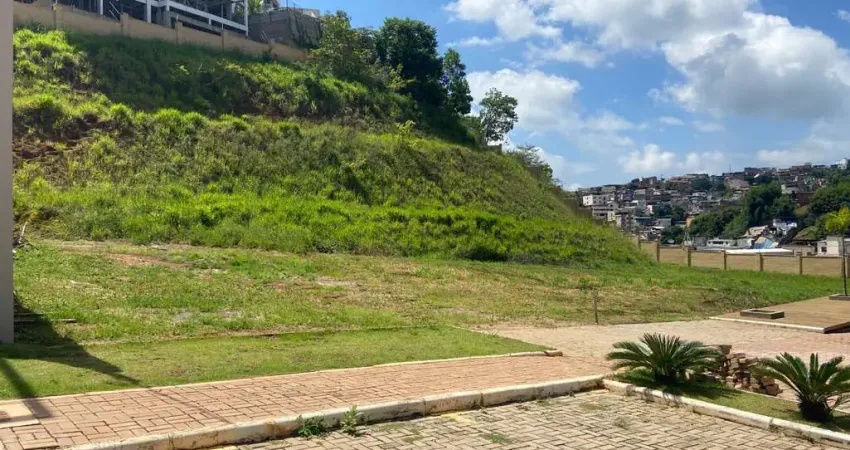 Terreno em condomínio fechado à venda na Rua Pétala Misteriosa, Estrela Sul, Juiz de Fora